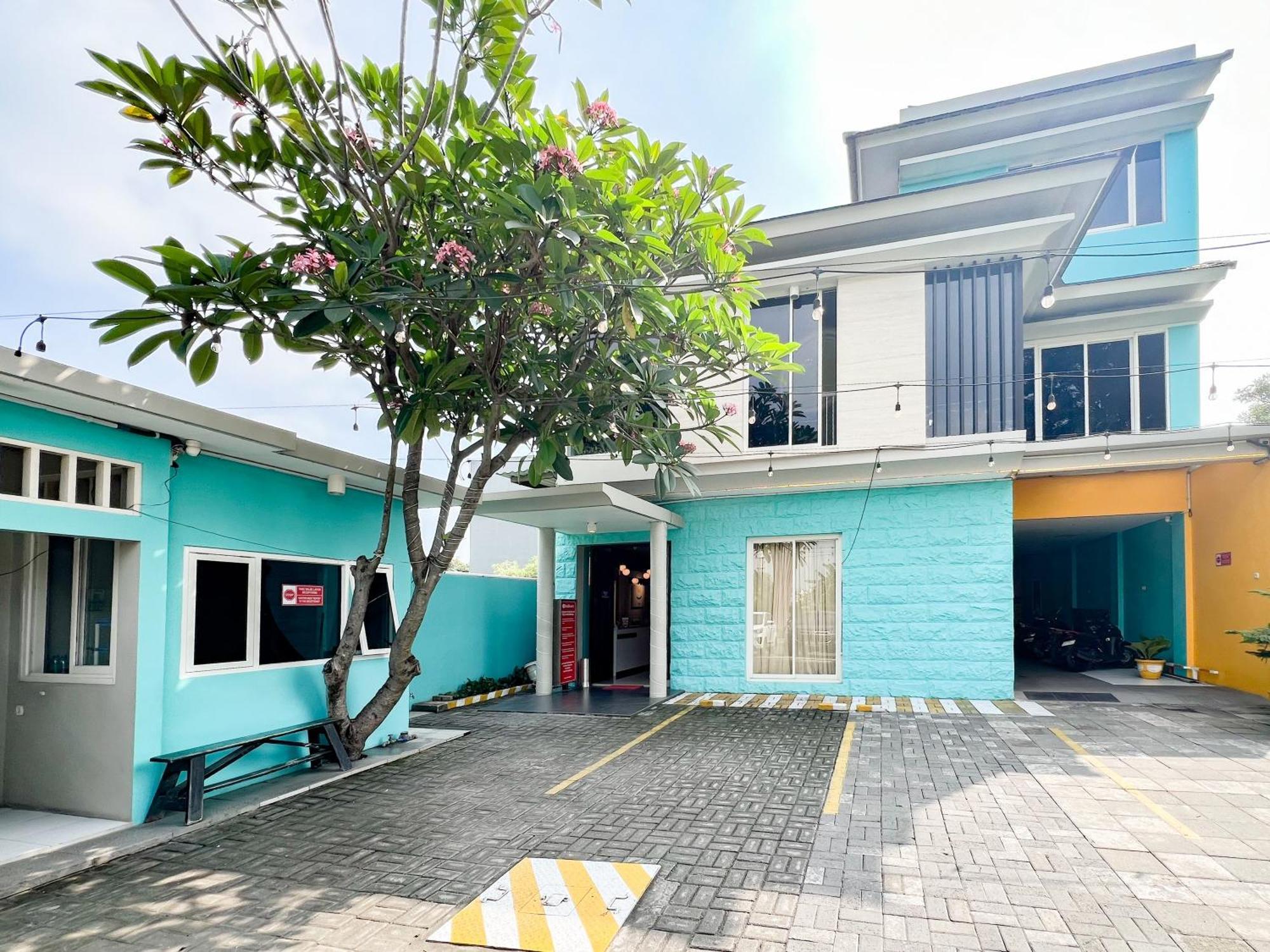 Sans Stay Bukit Palma Citraland 泗水 外观 照片